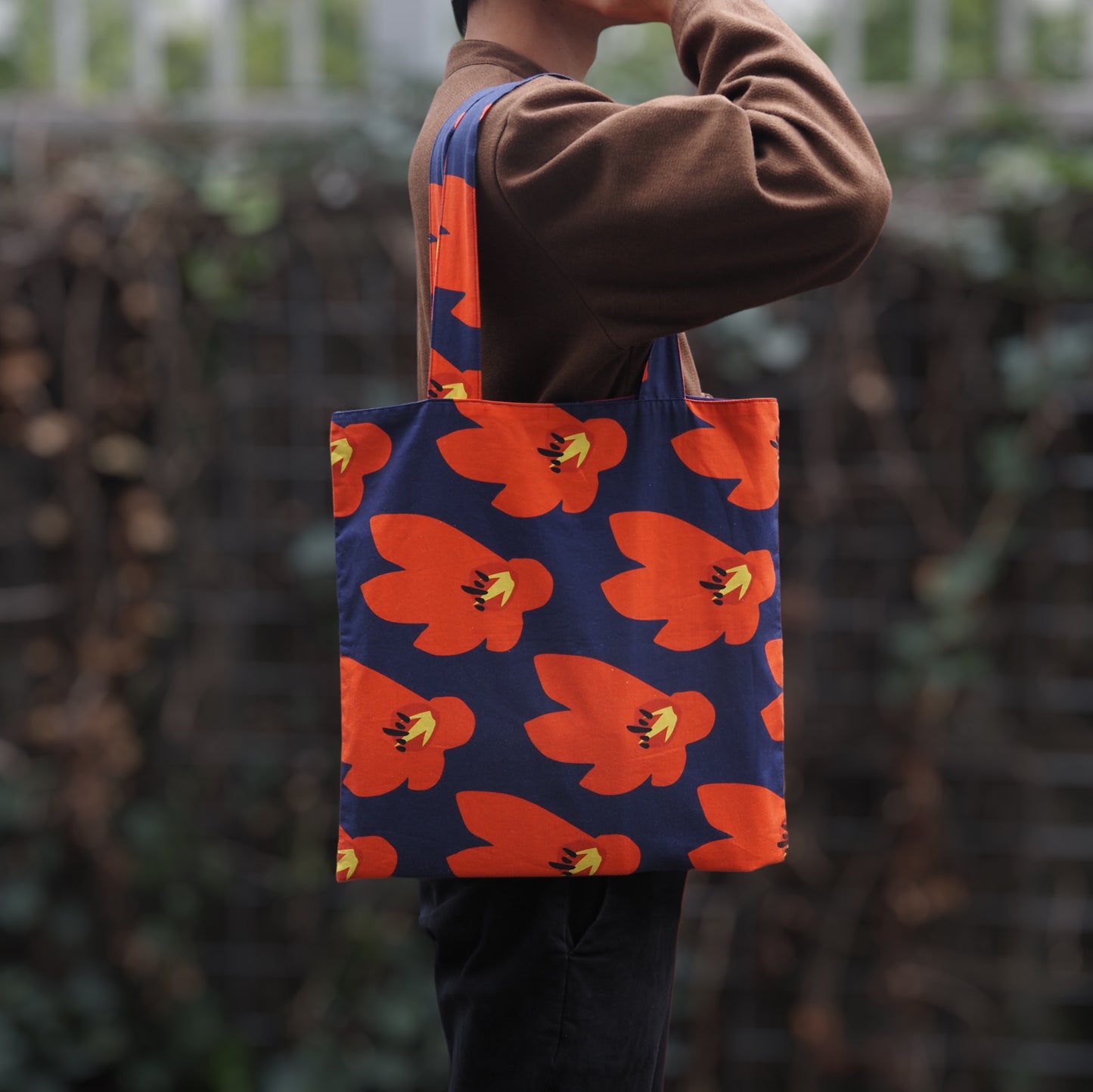 スクエアトートバックB4  〈桜崩し Sakura-Kuzushi〉